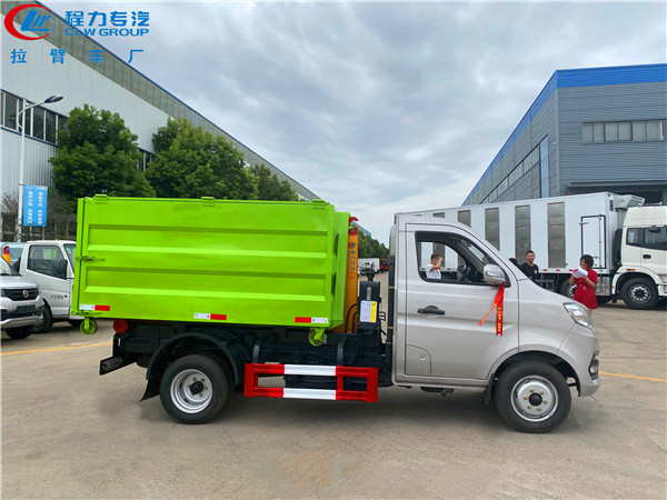 �L��3����������܇