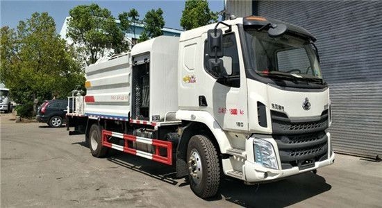 ����11����ˮ܇������50-100�ף�