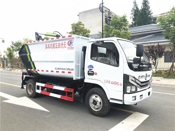 �oй©���s����܇